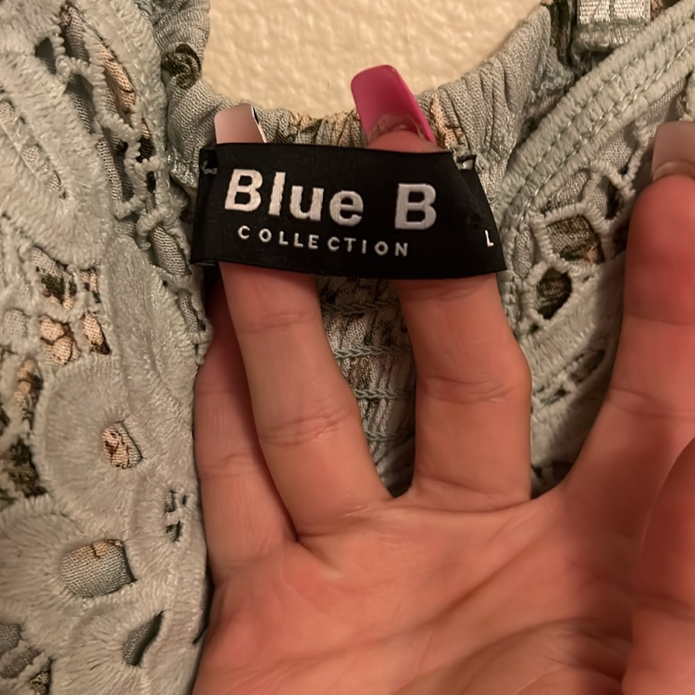 ❌SOLD❌ - Picture 2 of 4